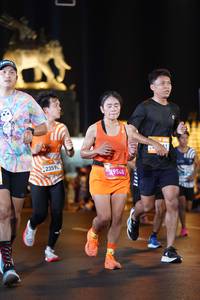 BIB: 900, 2359, 29548
                            <button type="button" onclick="openModal(23107279)" class="btn btn-primary btn-sm float-right btn-popup" data-toggle="modal" data-target=".modal-high-quality">
                        <i class="fas fa-shopping-cart"></i> Add to Cart
                    </button>
                                            <button type="button" onclick="isThisMe(23107279, true)" class="btn btn-success btn-sm float-right btn-popup btn-isme hidden" data-toggle="tooltip" data-placement="bottom" title="นี่คือรูปของคุณใช่ไหม คลิกที่นี่เพื่อเอาเข้าอัลบั้ม">
                        <i class="fas fa-plus"></i> Add to album
                    </button>
                    <button type="button" onclick="isThisMe(23107279, false)" class="btn btn-warning btn-sm float-right btn-popup btn-isnotme hidden">
                        <i class="fas fa-ban"></i> Remove from album
                    </button>